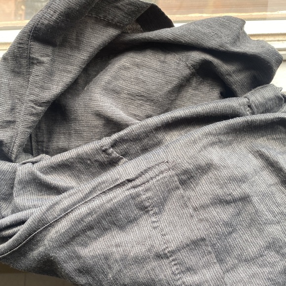 Crossley Italian Skirt Gray Metallic Size Small - Picture 10 of 10